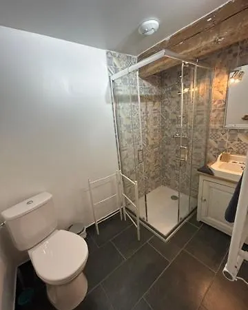 D'hotes De L'encabanee
