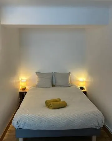D'hotes De L'encabanee
